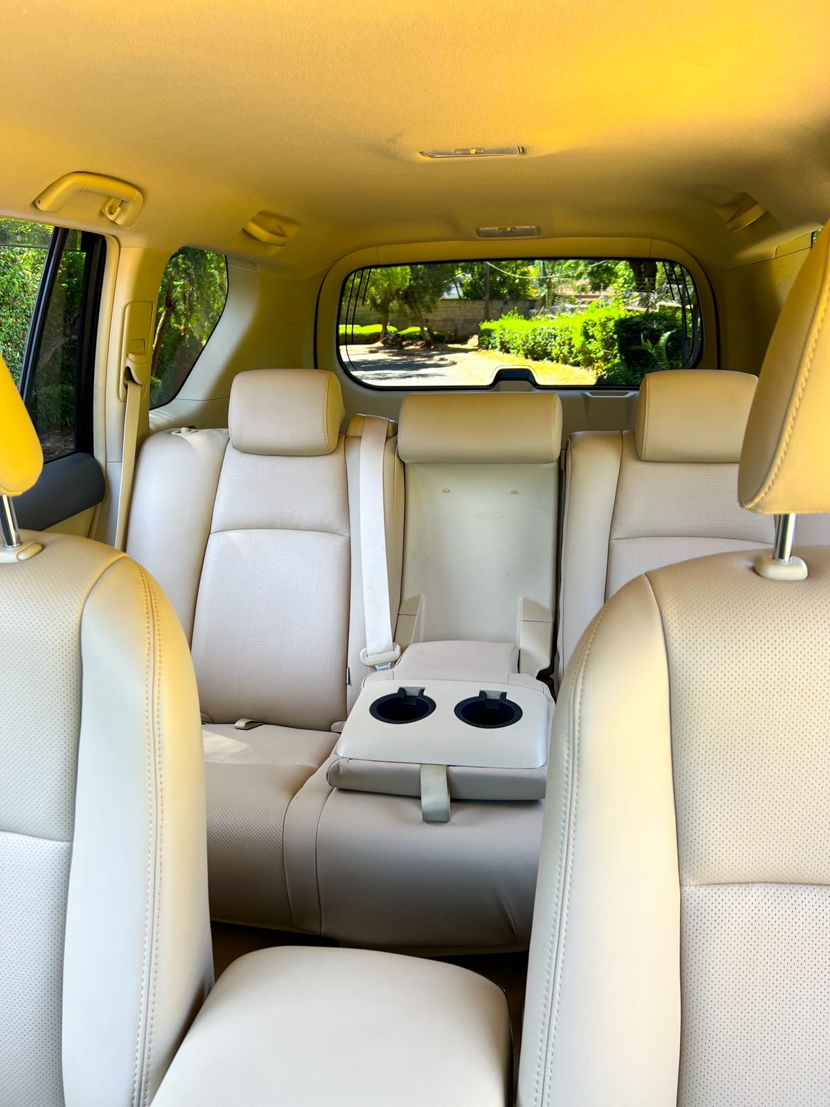 2015-toyota-Land Cruiser Prado-1169