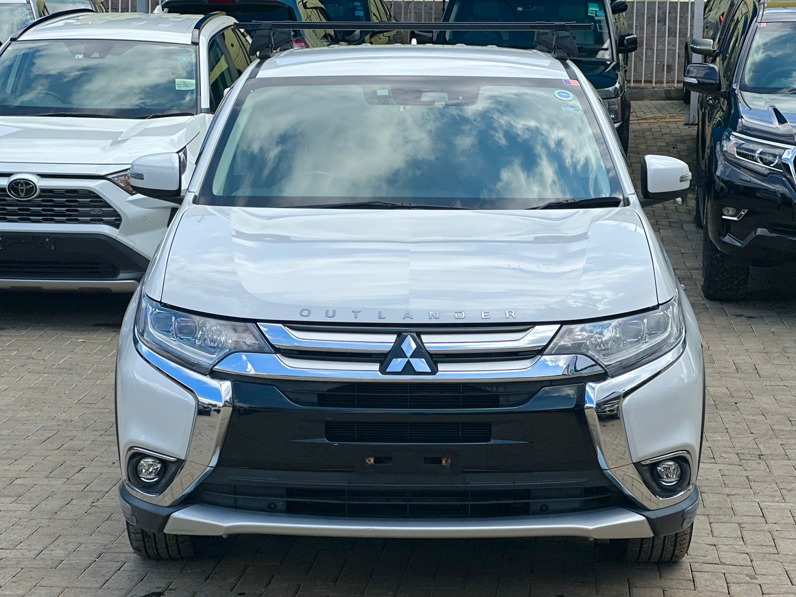 mitsubishi-outlander-2016-1268