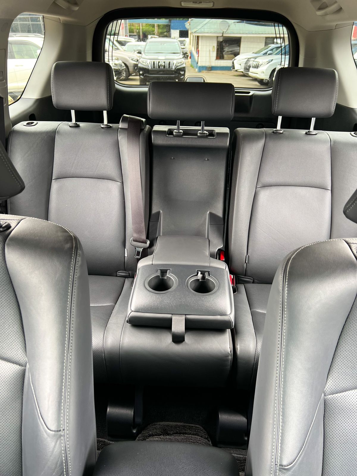toyota-land-cruiser-prado-2018-1291