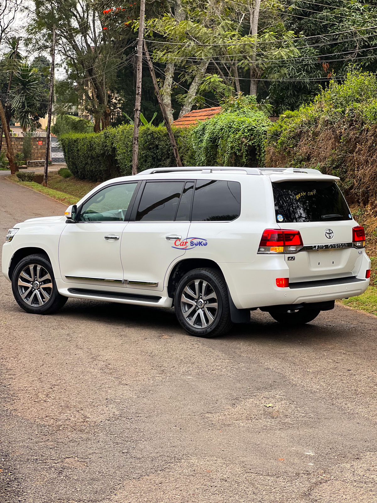 toyota-land-cruiser-2016-1334