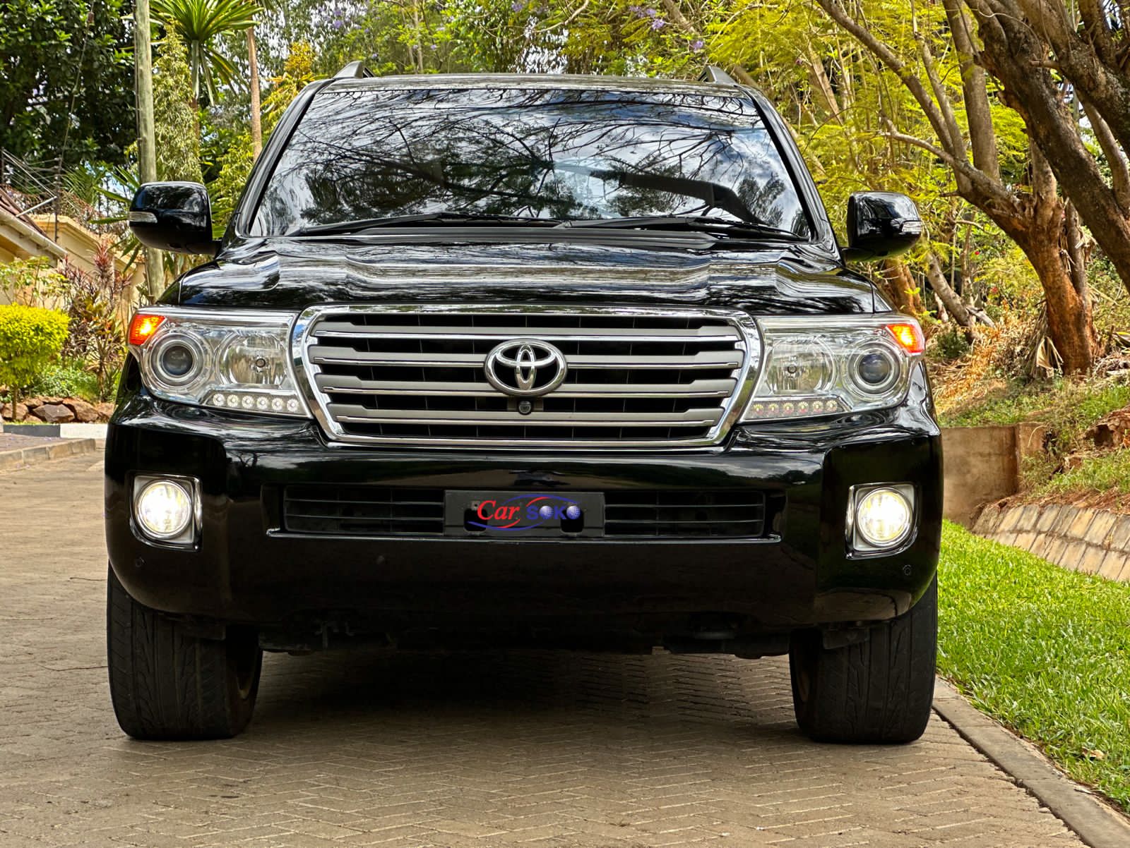 toyota-land-cruiser-2014-1373
