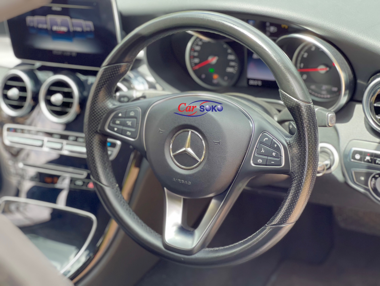 2015-mercedes-benz-C180-1111