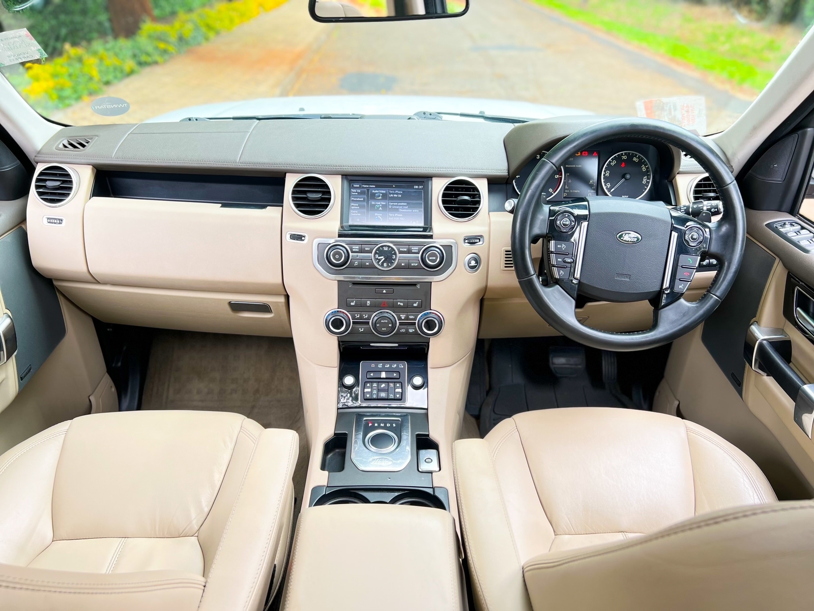 2015-land-rover-Discovery IV-1117