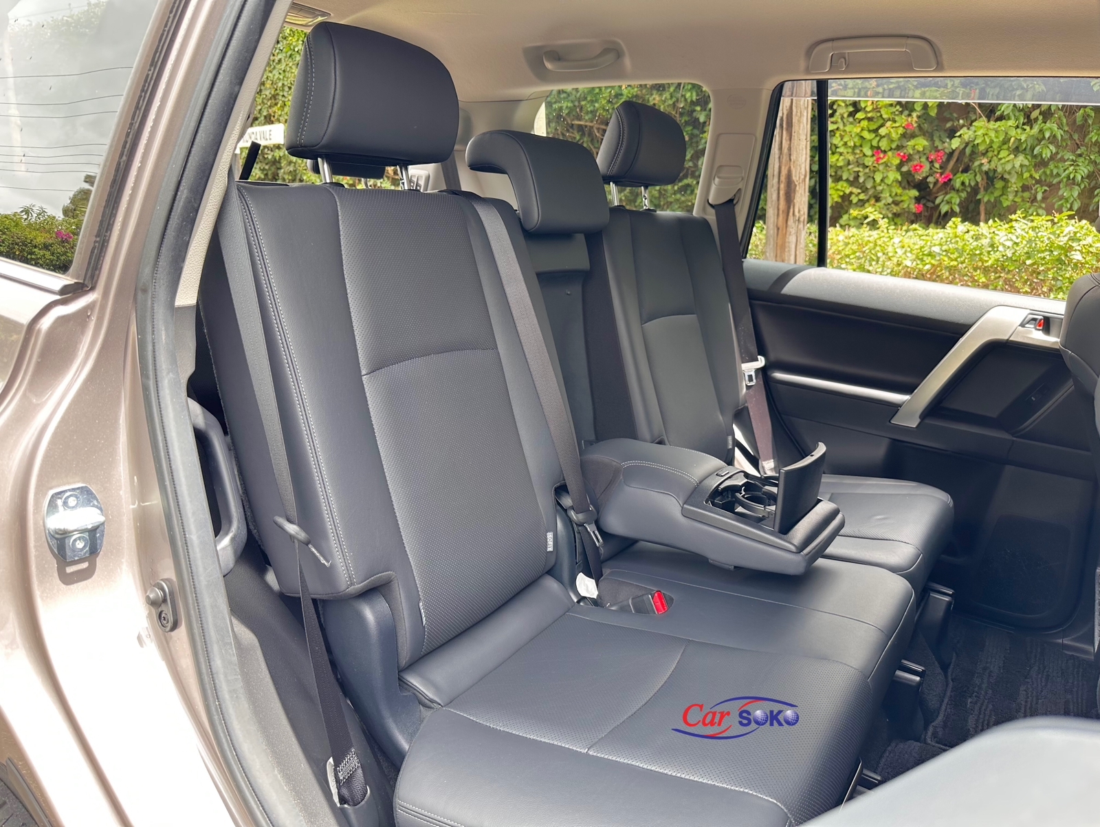 2017-toyota-Land Cruiser Prado-1119