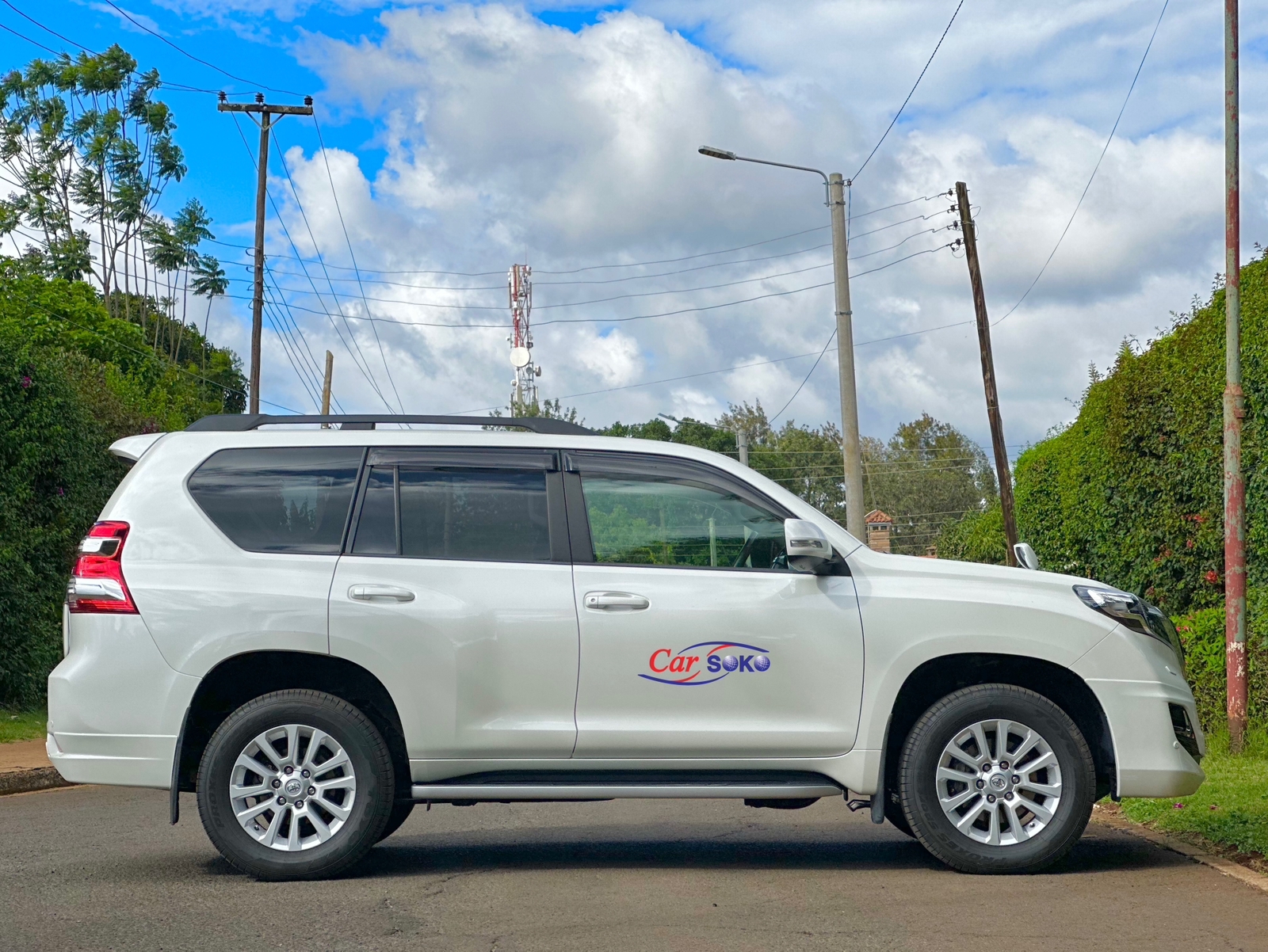 2015-toyota-Land Cruiser Prado-1126
