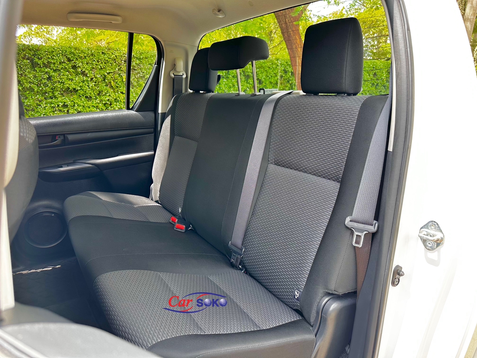2018-toyota-Hilux-1128