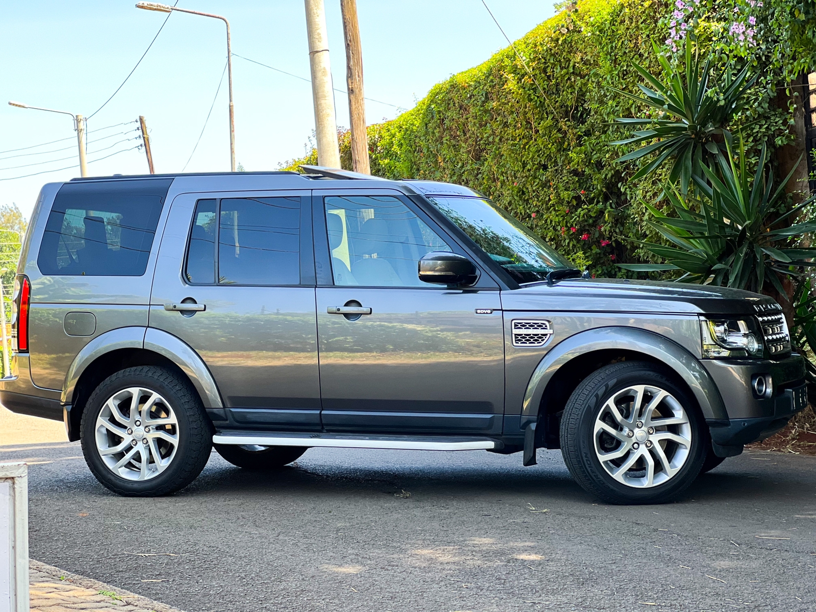 2015-land-rover-Discovery IV-1129
