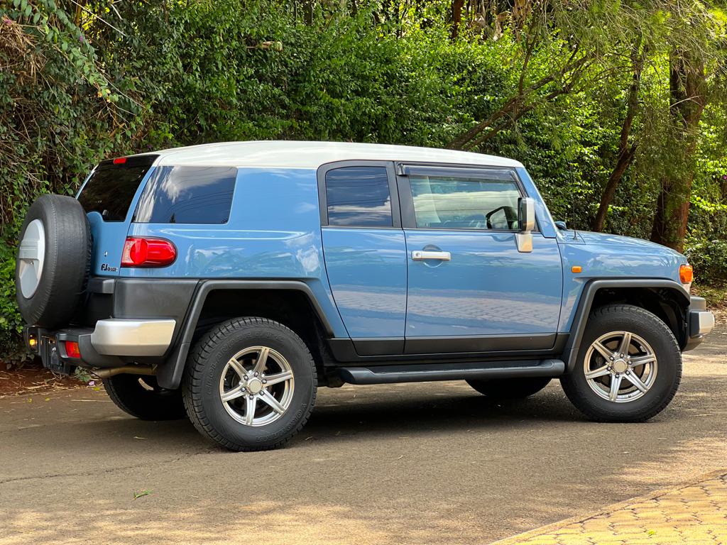 2015-toyota-FJ CRUISER-1131