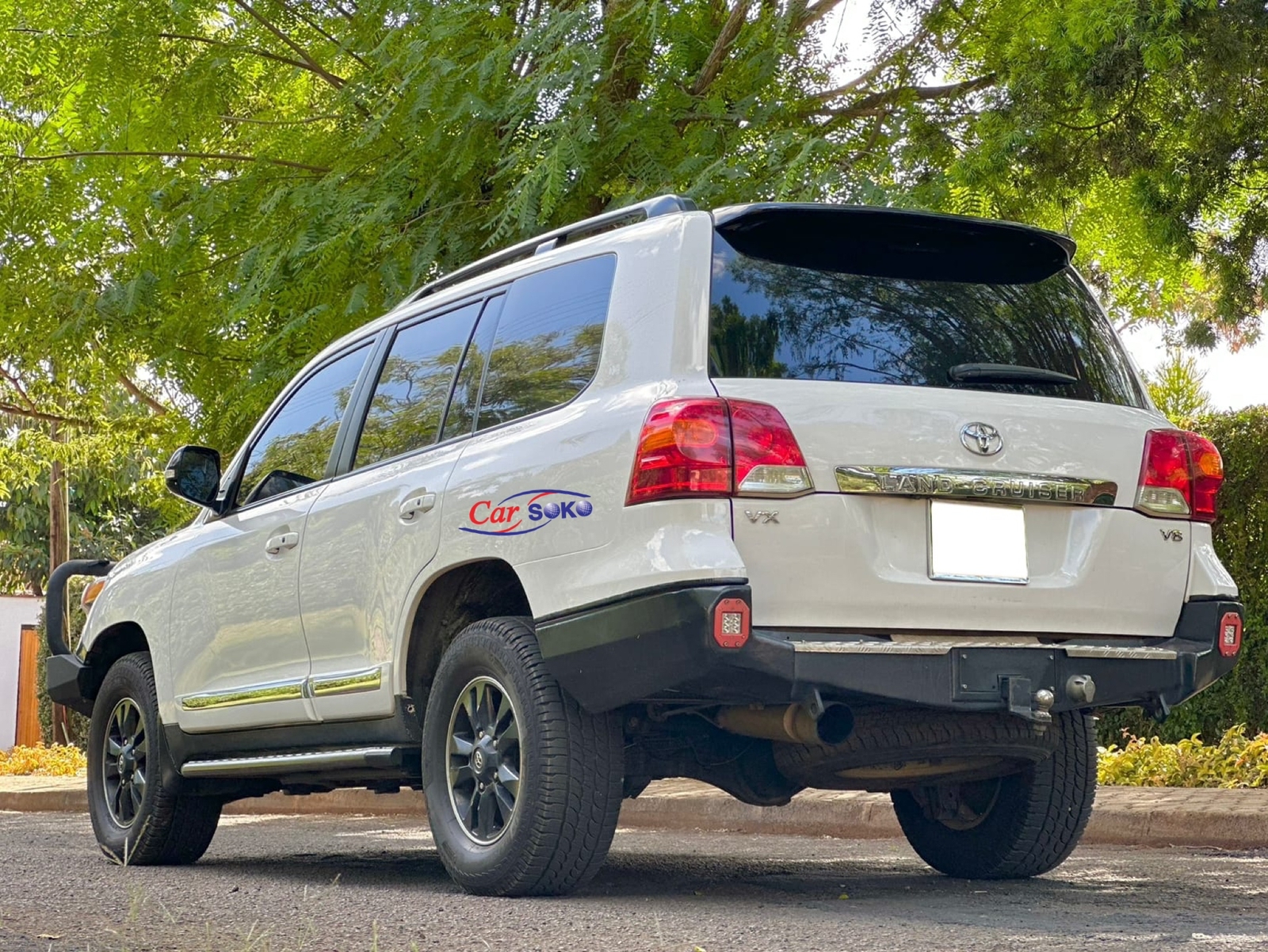 2014-toyota-Land Cruiser Prado-1139