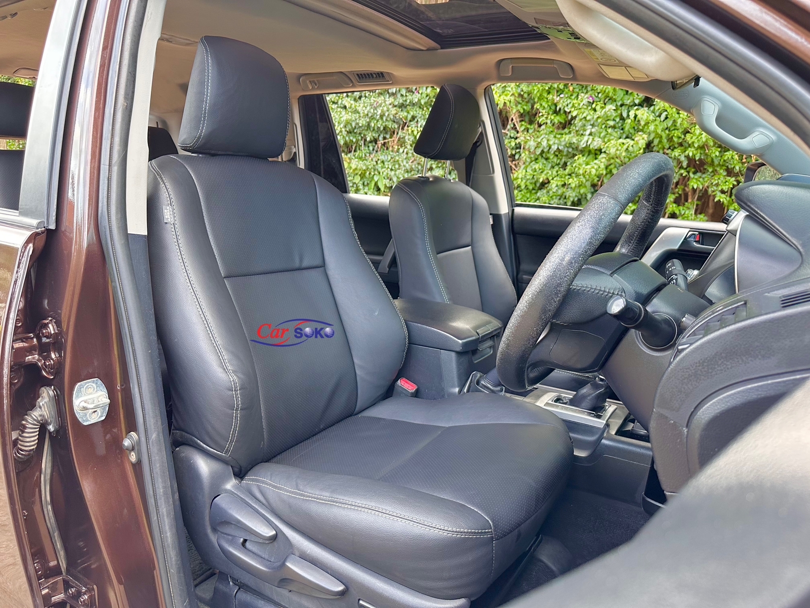 2014-toyota-Land Cruiser Prado-1140