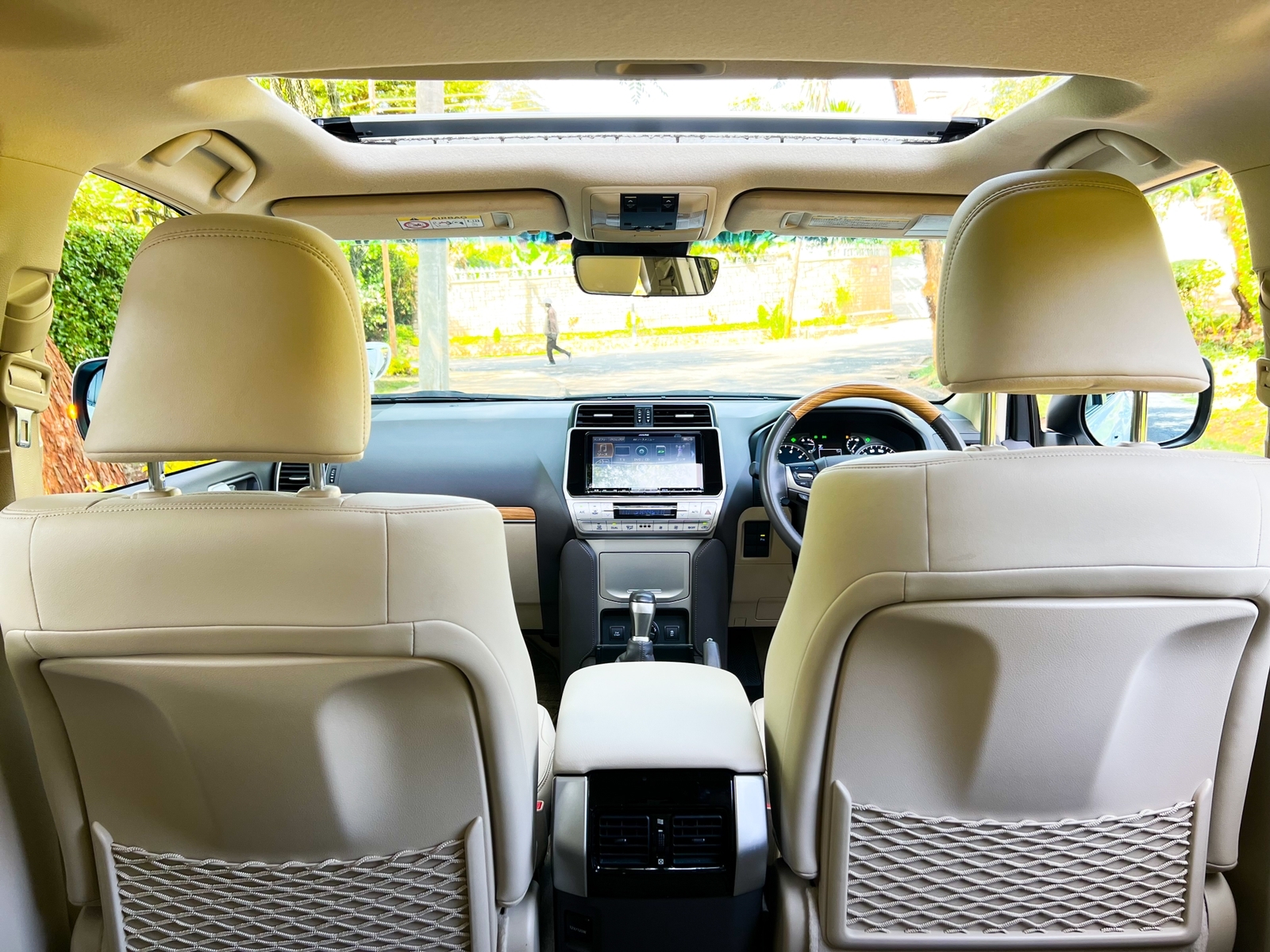 2017-toyota-Land Cruiser Prado-1147