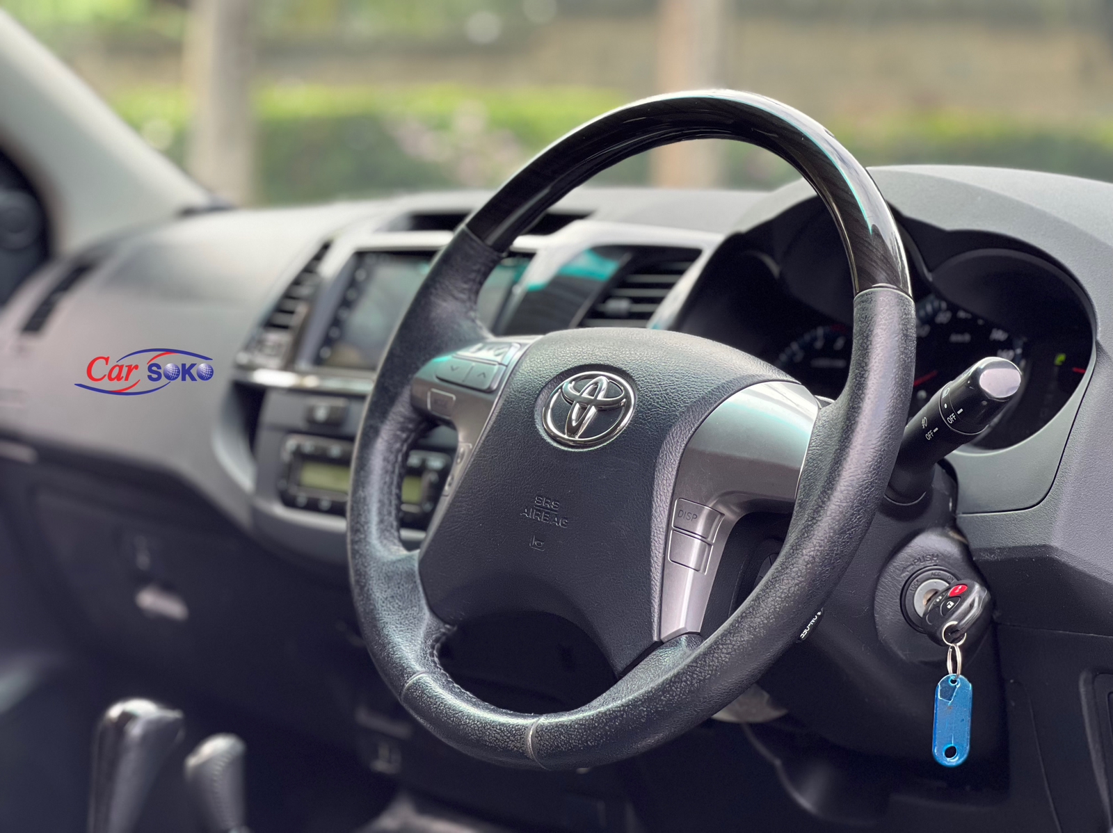 2015-toyota-Fortuner-1150