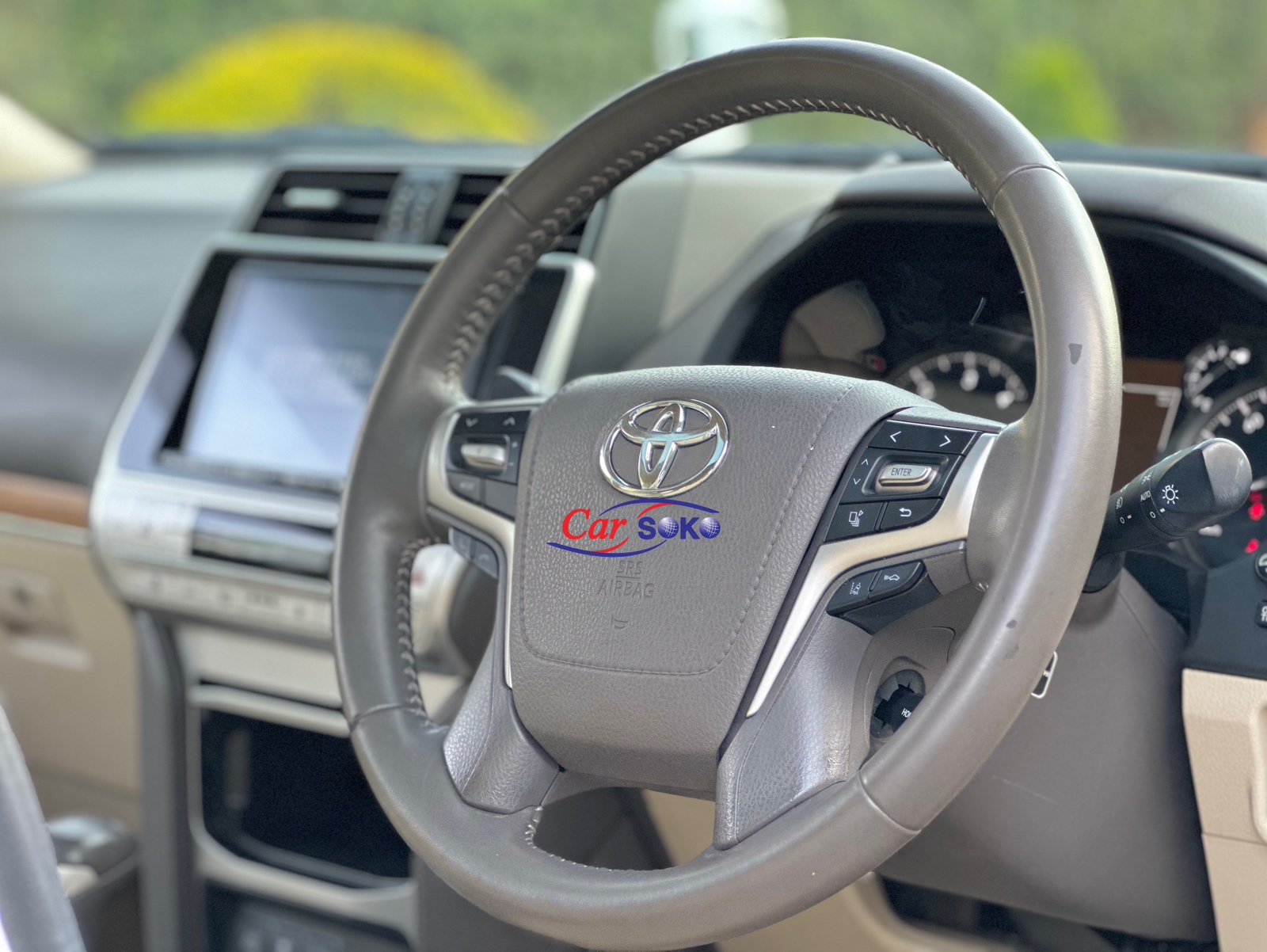2017-toyota-Land Cruiser Prado-1157