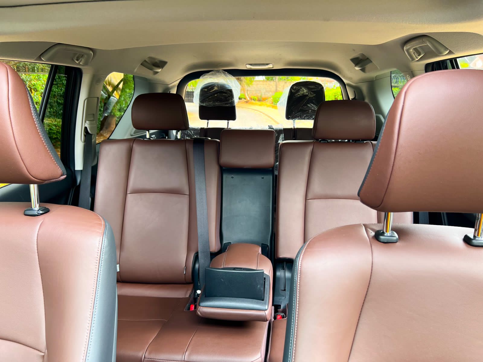 2017-toyota-Land Cruiser Prado-1162