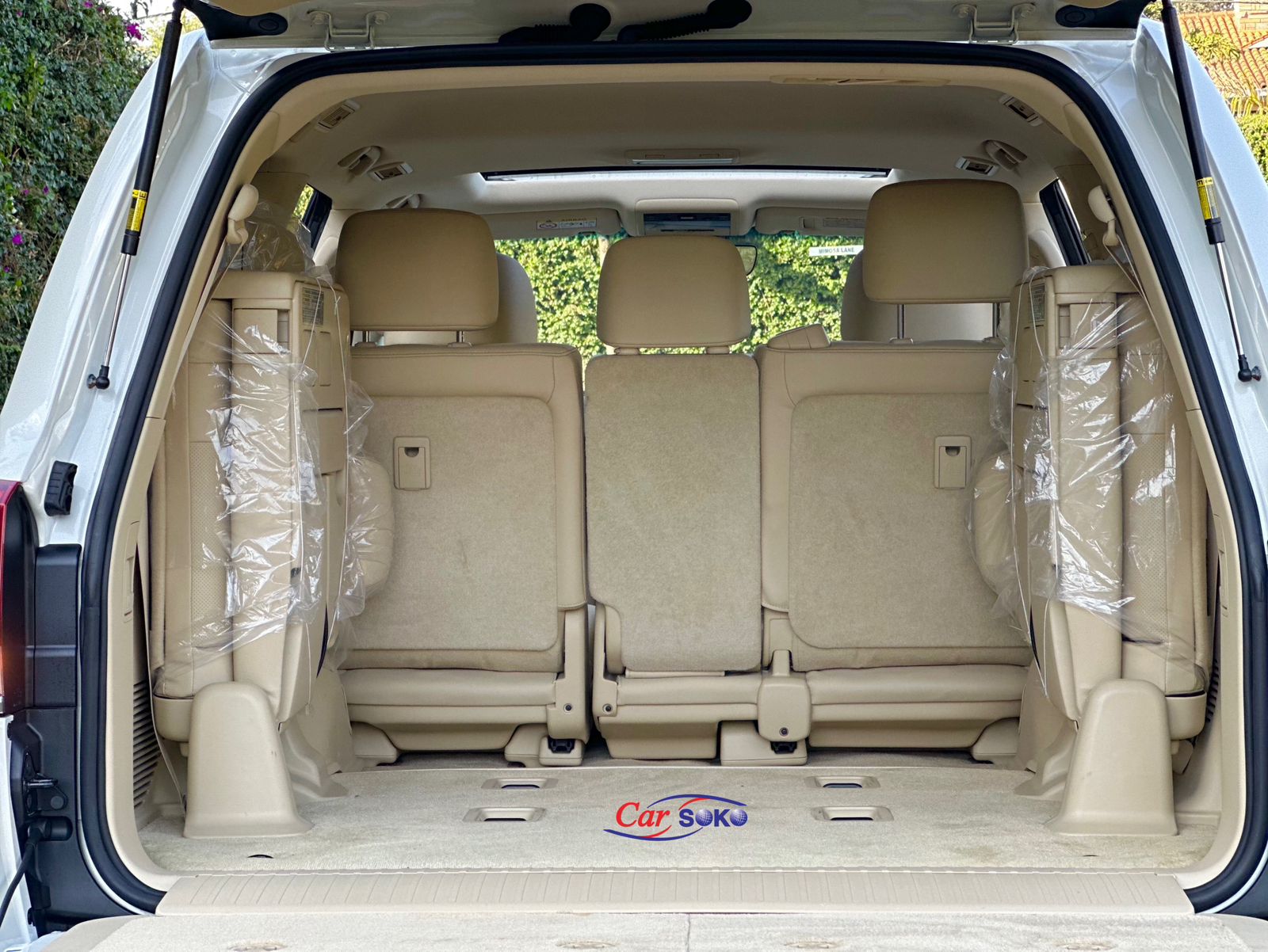 2016-toyota-Land Cruiser-1172