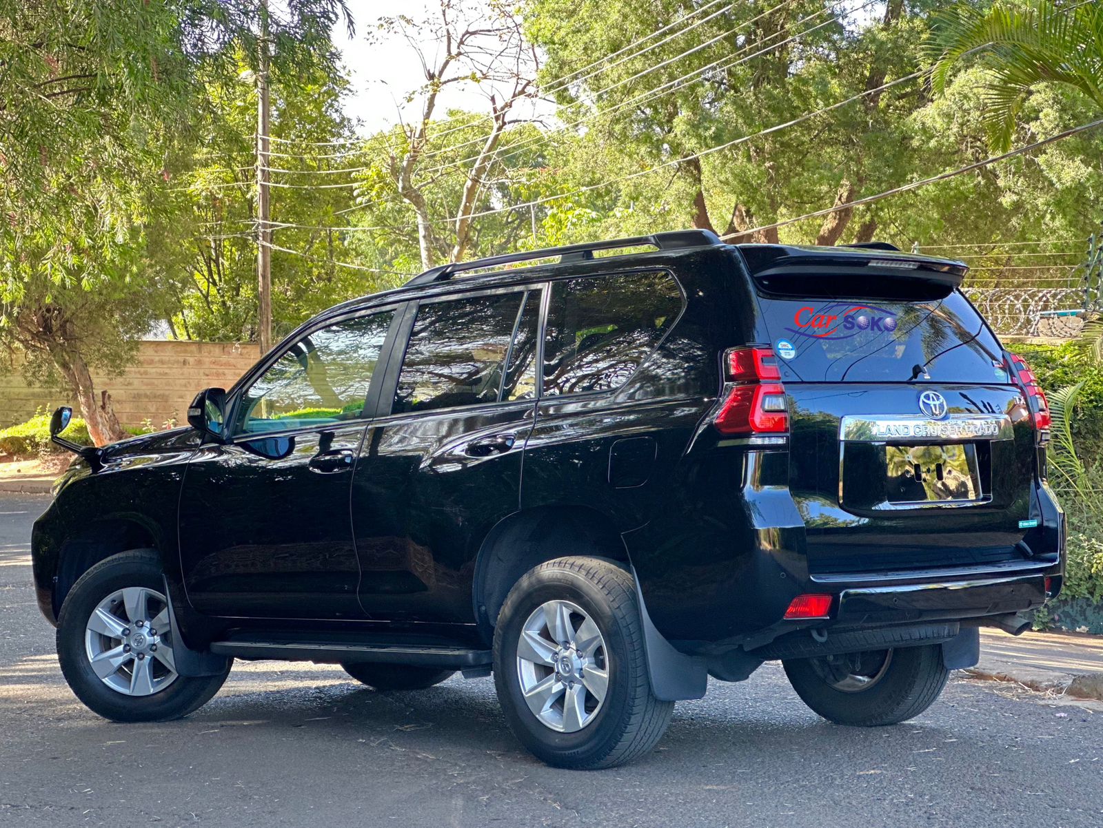 2017-toyota-Land Cruiser Prado-1175