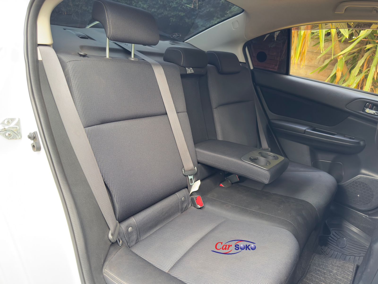 2014-subaru-Impreza-1178