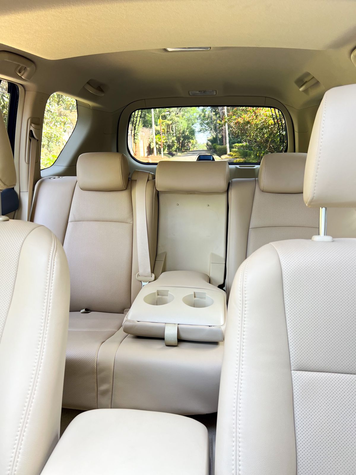 2015-toyota-Land Cruiser Prado-1181
