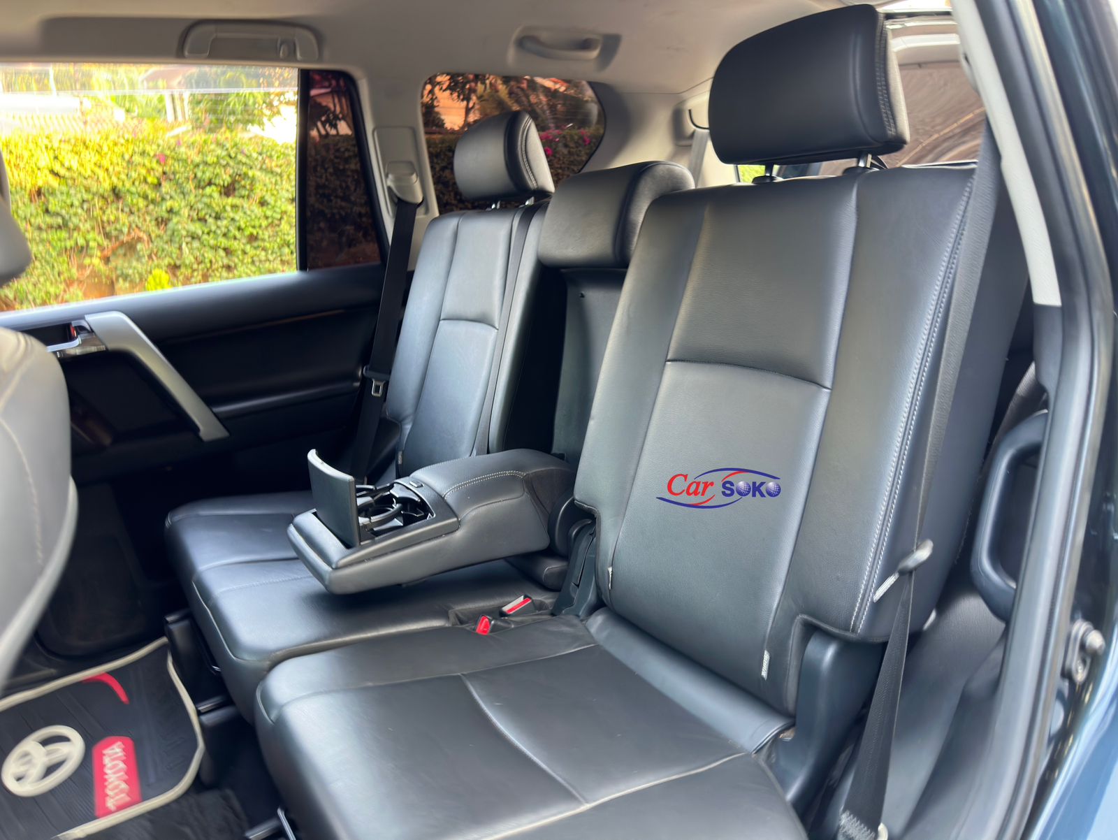 2015-toyota-Land Cruiser Prado-1187
