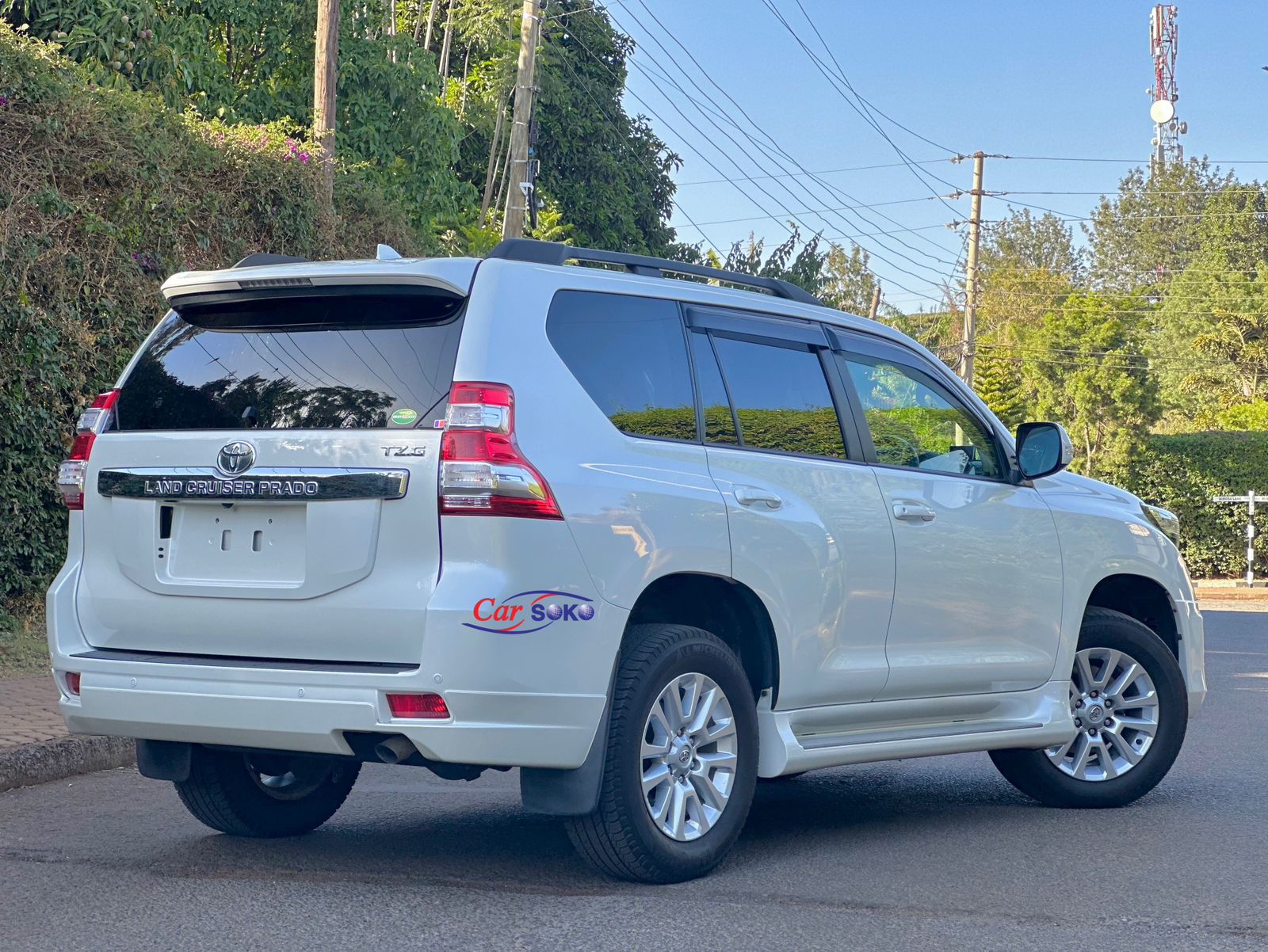 2016-toyota-Land Cruiser Prado-1192