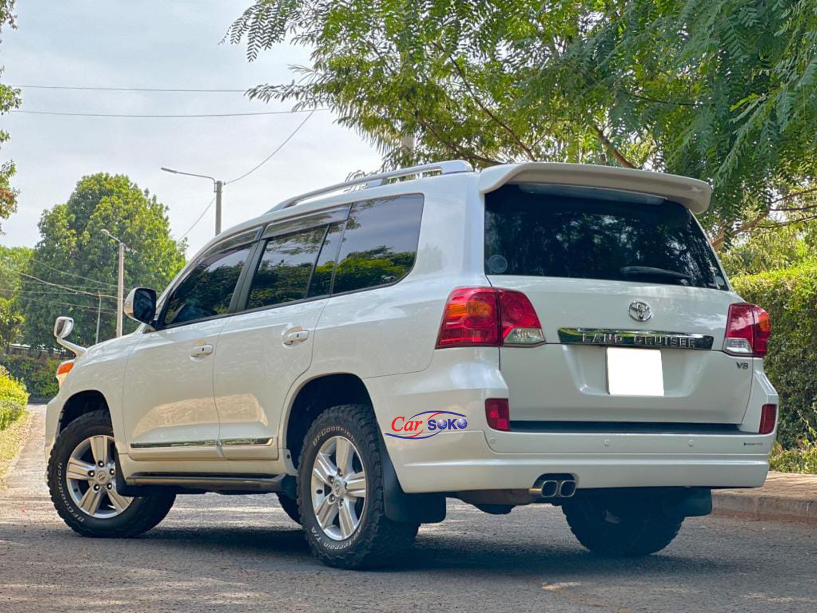 2014-toyota-Land Cruiser-1195