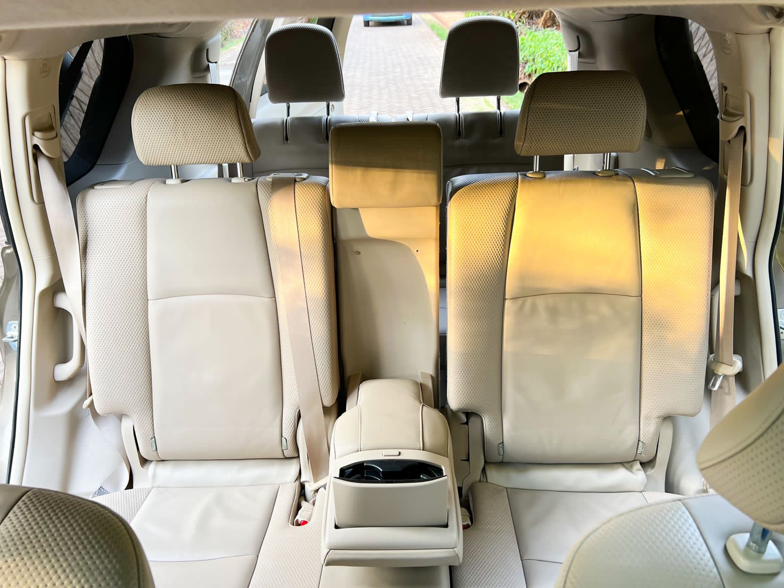 2012-toyota-Land Cruiser Prado-1196