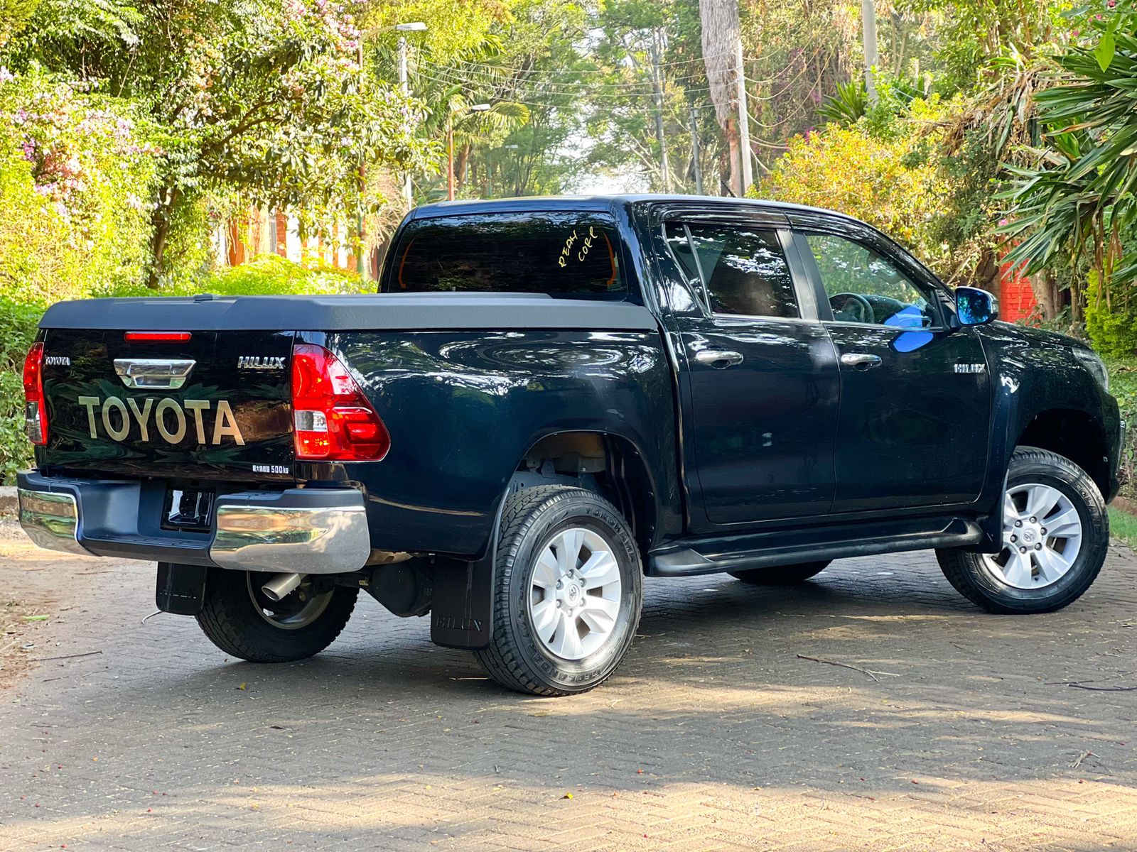2018-toyota-Hilux-1198