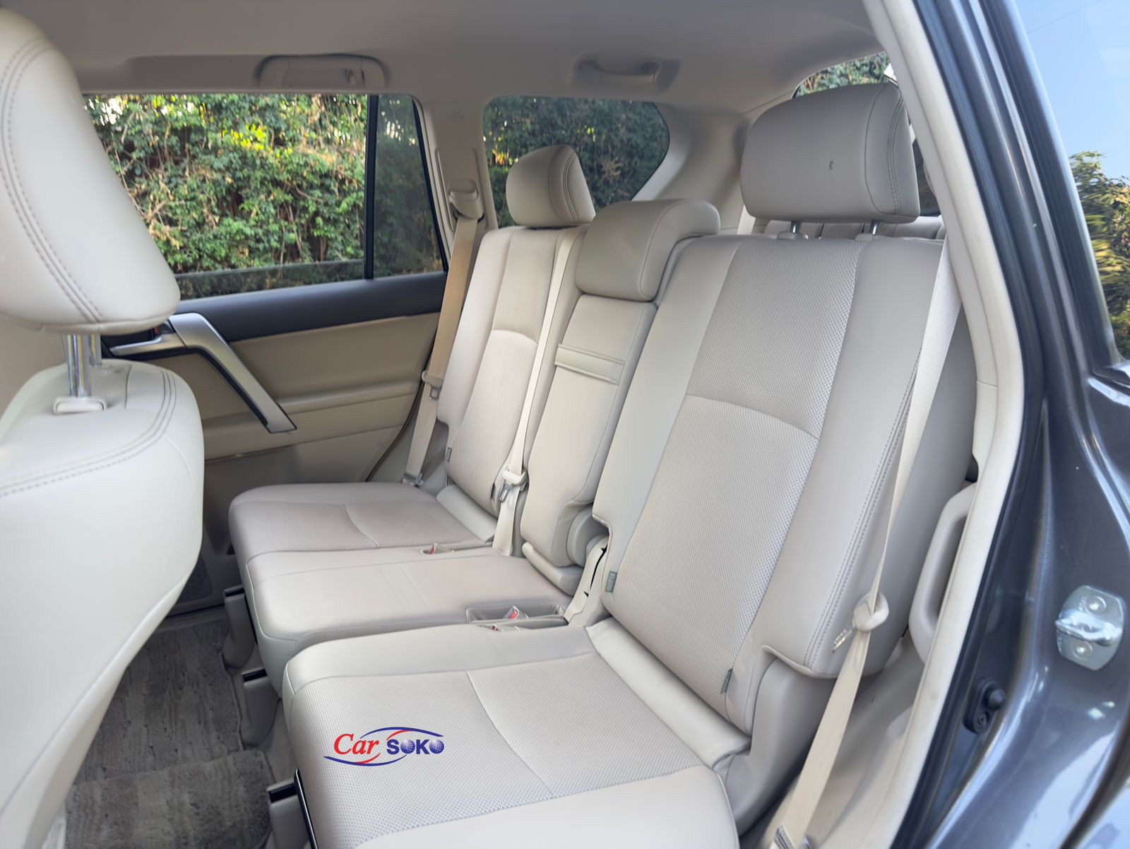 2017-toyota-Land Cruiser Prado-1201