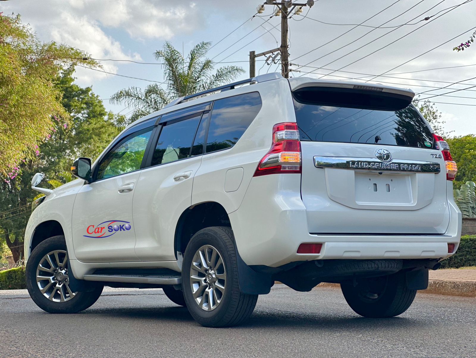 2017-toyota-Land Cruiser Prado-1202