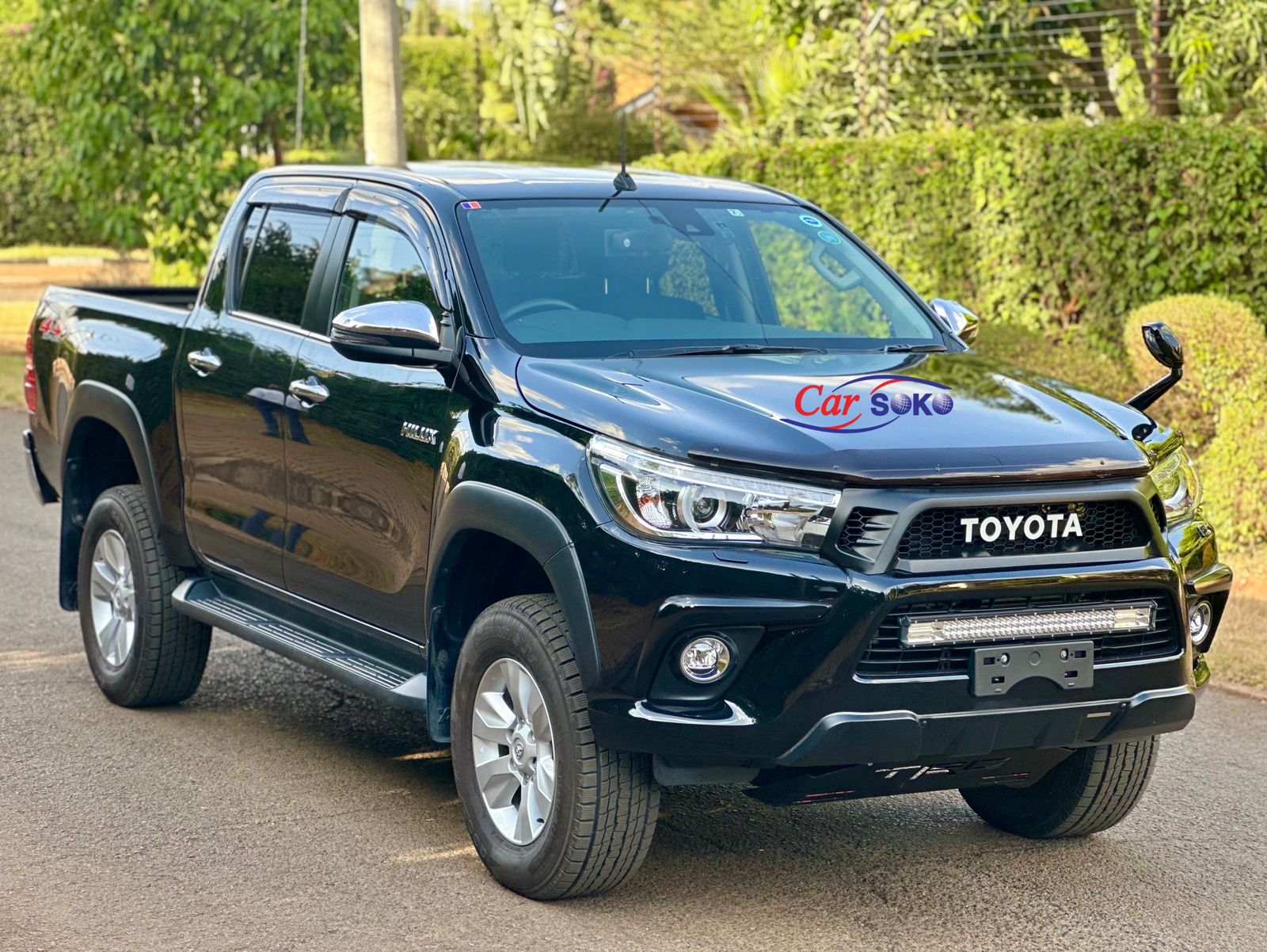 2018-toyota-Hilux-1208