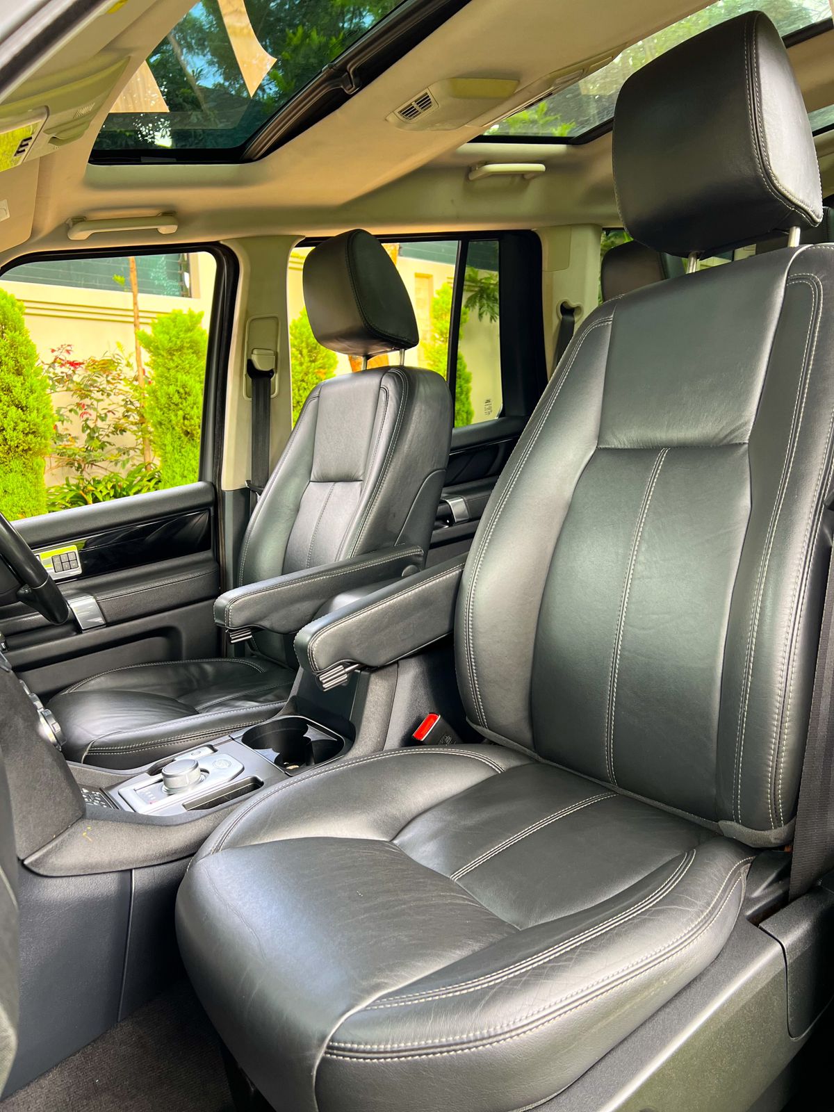 land-rover-discovery-iv-2015-1230