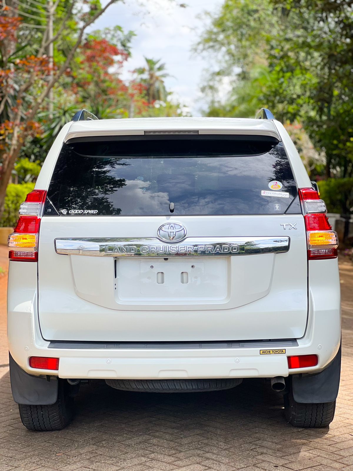 toyota-land-cruiser-prado-2016-1232