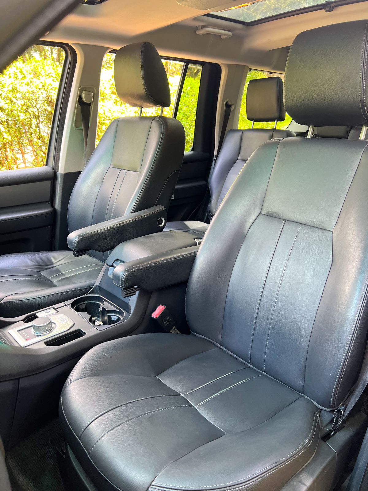 land-rover-discovery-iv-2015-1237