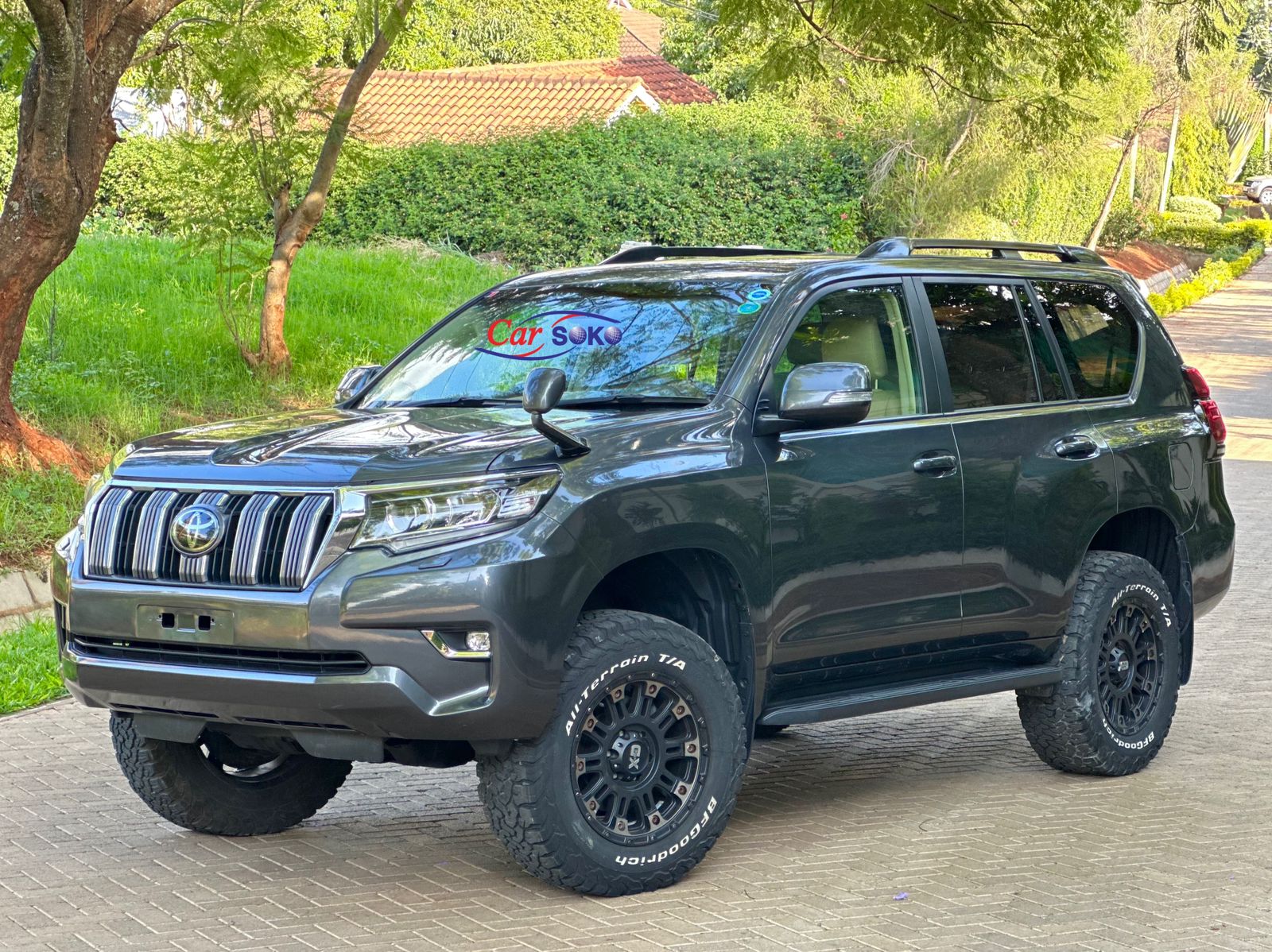 toyota-land-cruiser-prado-2017-1249