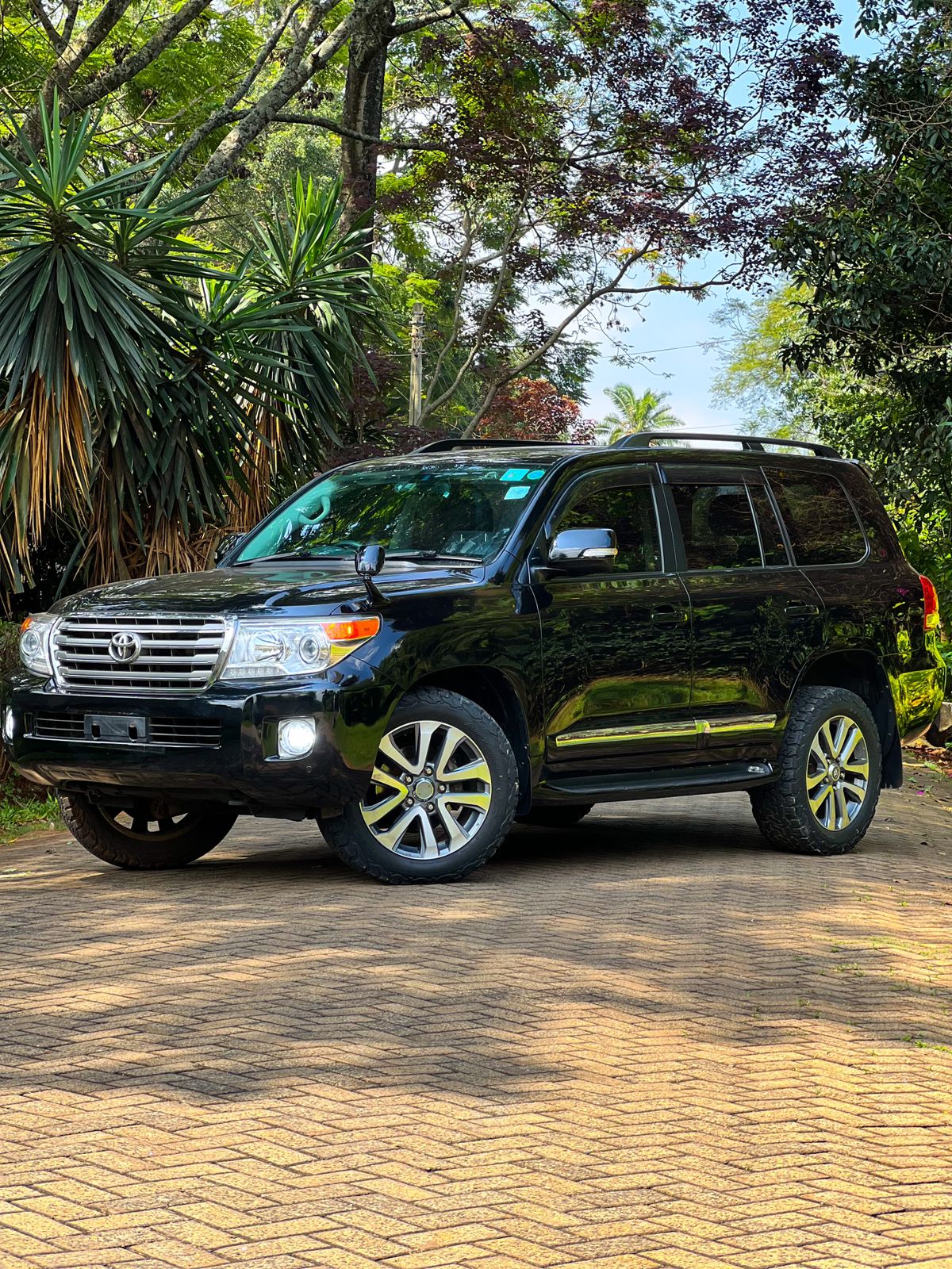 toyota-land-cruiser-2014-1252