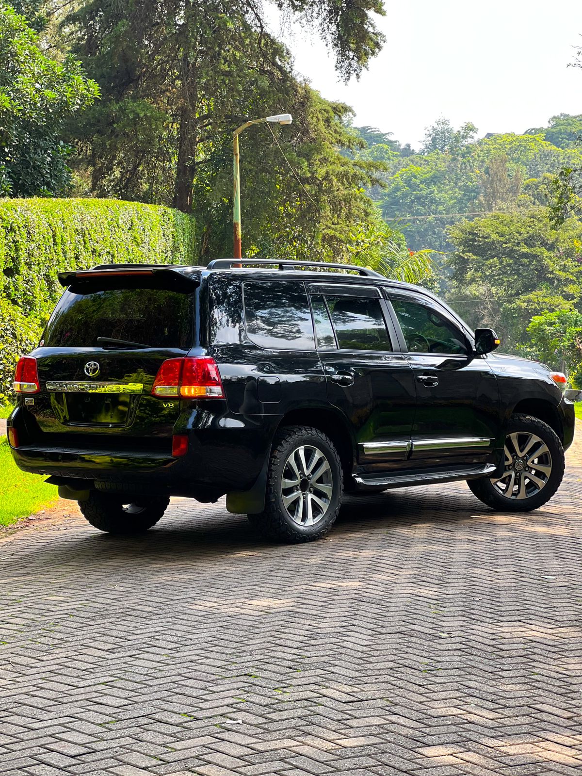 toyota-land-cruiser-2014-1252