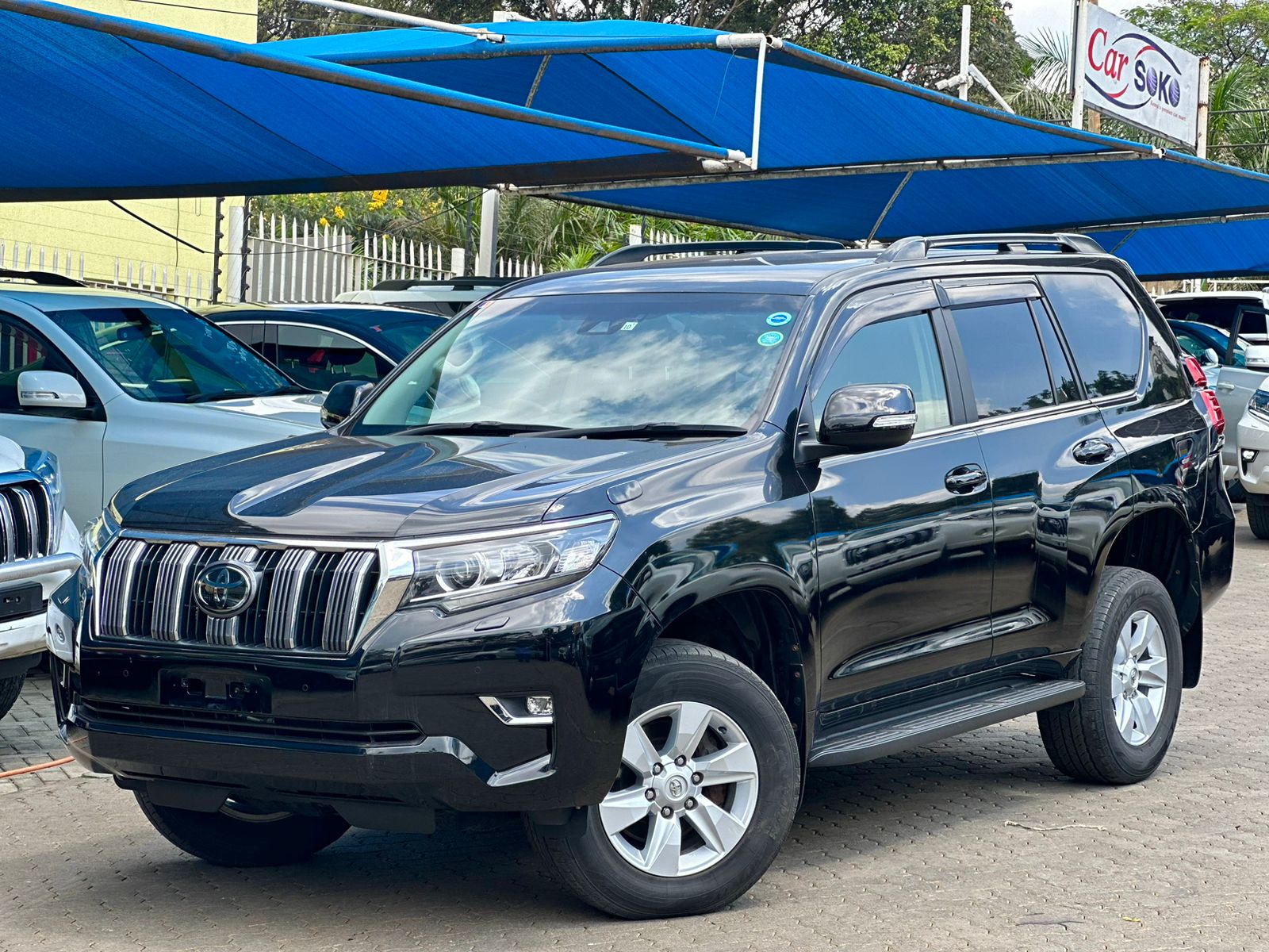 toyota-land-cruiser-prado-2017-1259