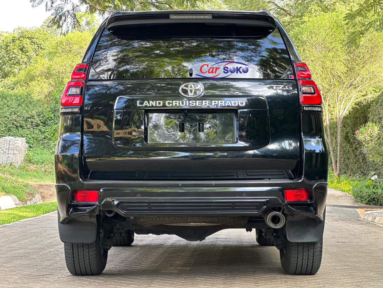 toyota-land-cruiser-prado-2017-1265