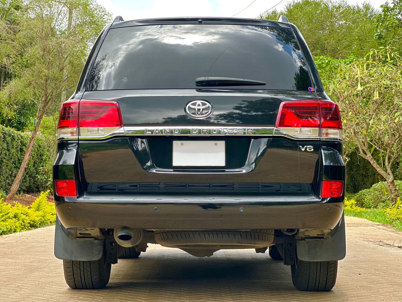 toyota-land-cruiser-2016-1267