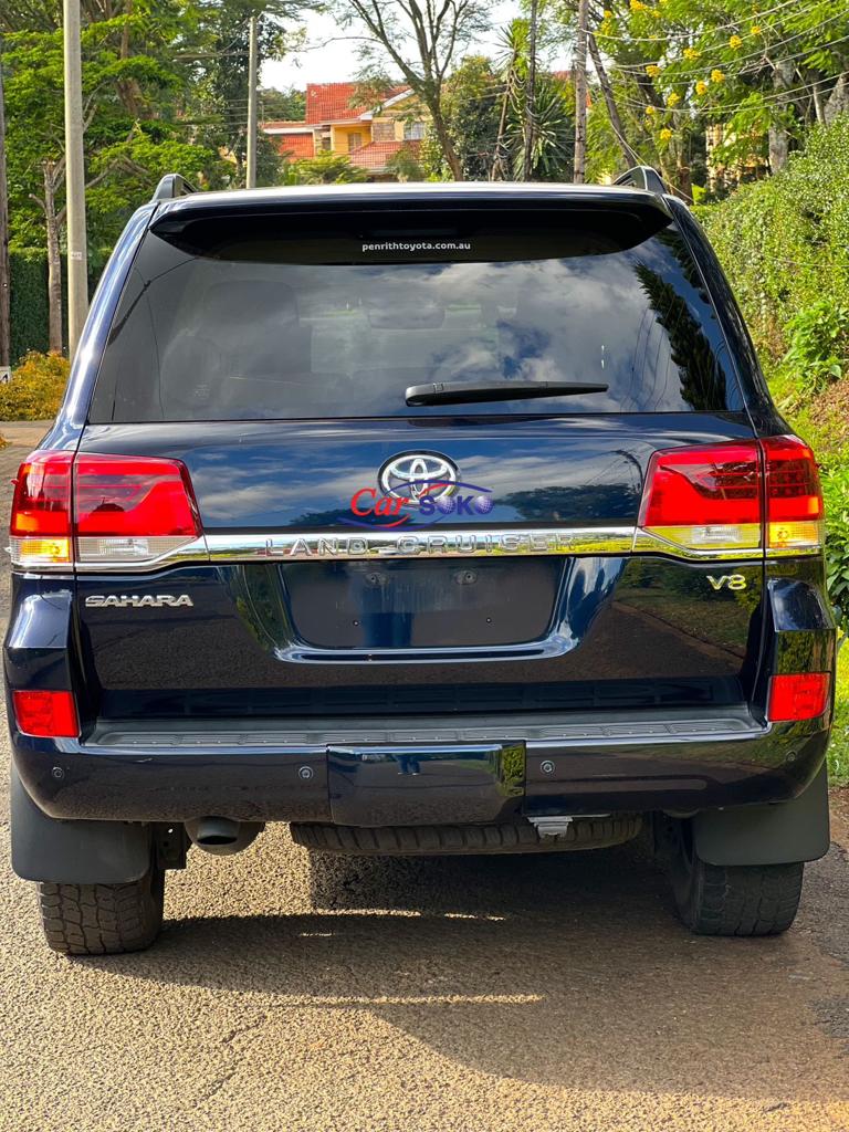 toyota-land-cruiser-2016-1270