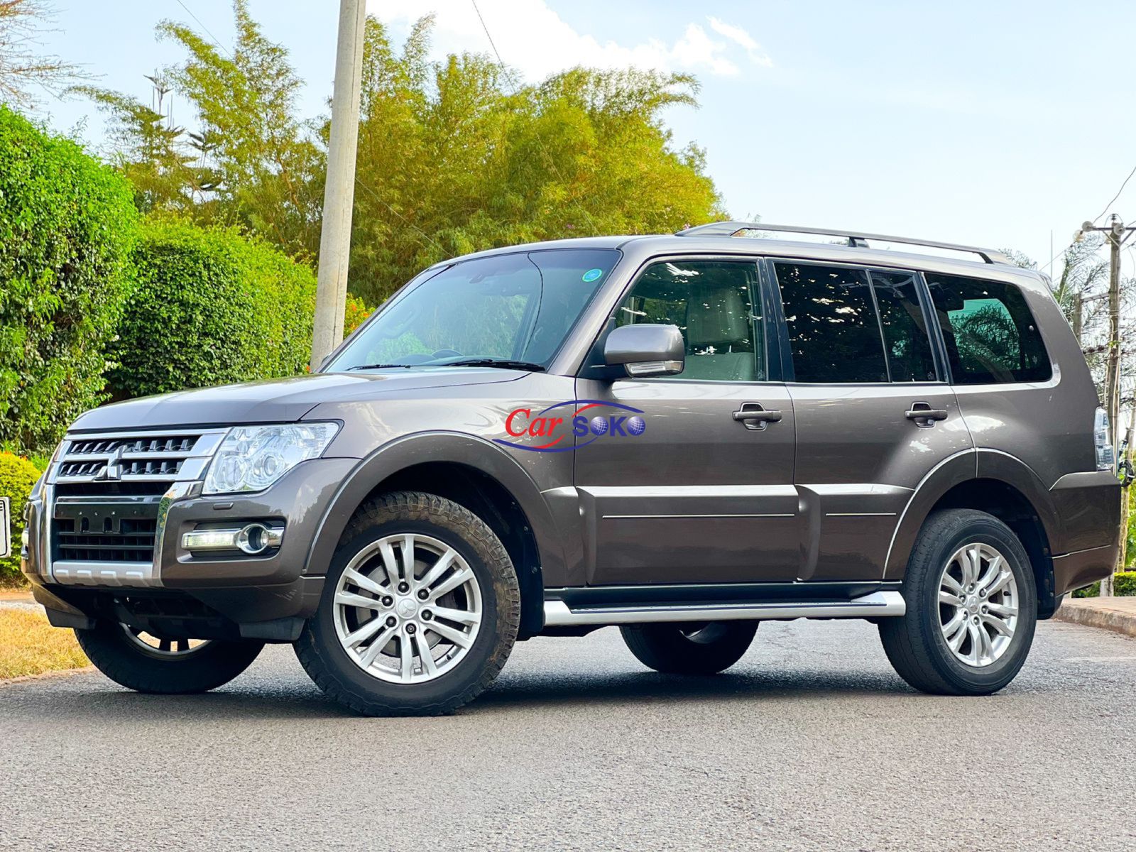 mitsubishi-shogun-2016-1276