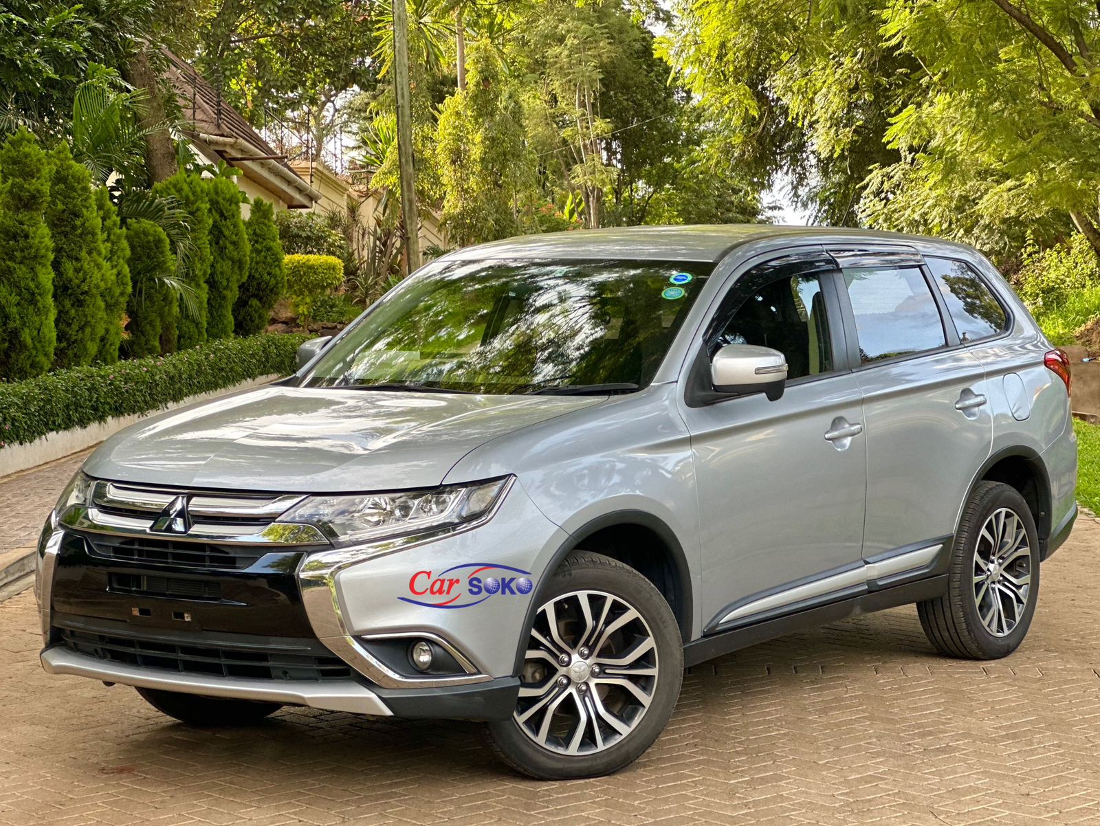 mitsubishi-outlander-2017-1281