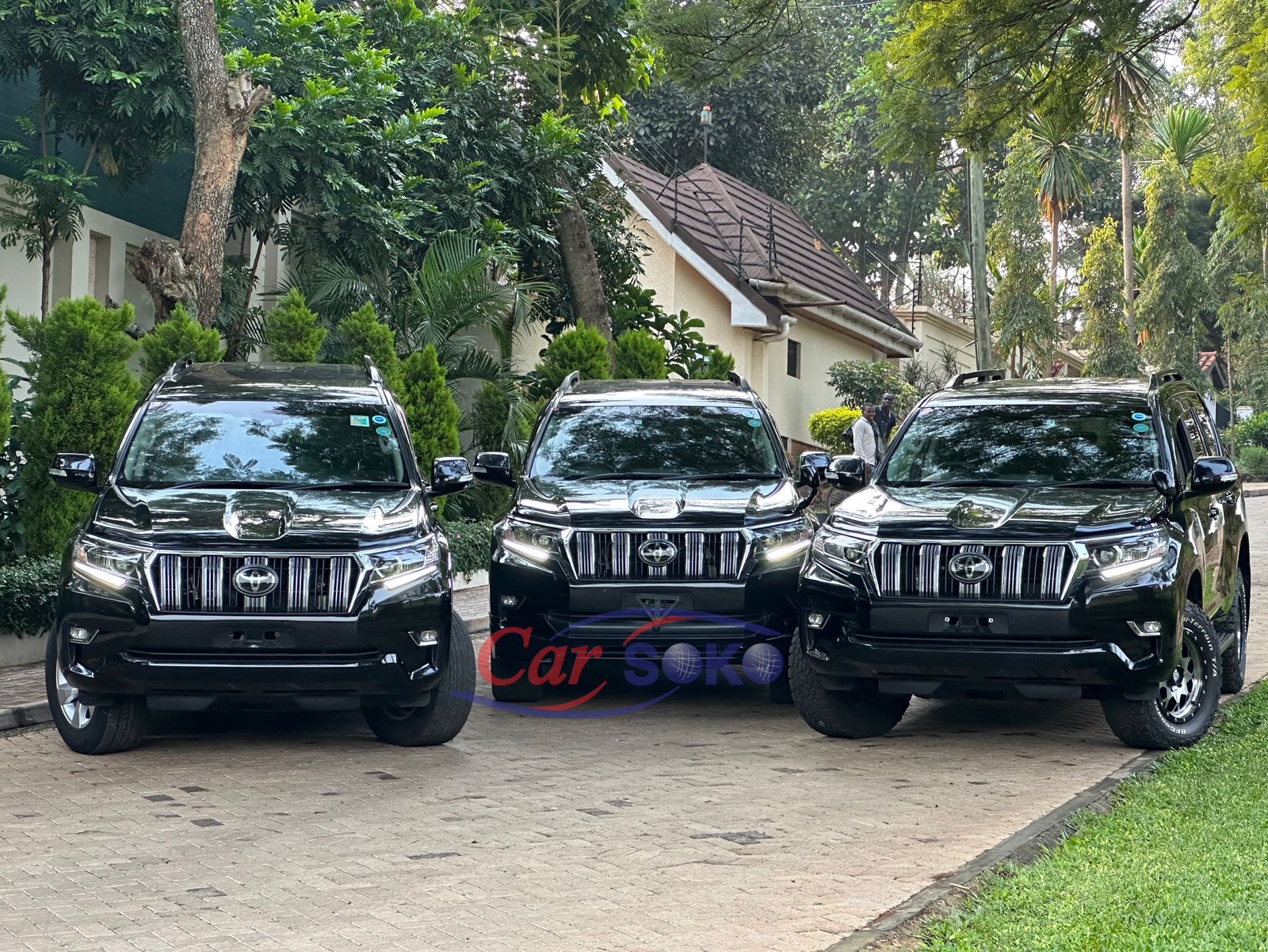 toyota-land-cruiser-prado-2017-1286