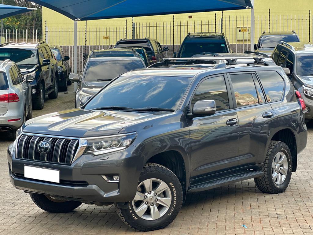 toyota-land-cruiser-prado-2018-1289