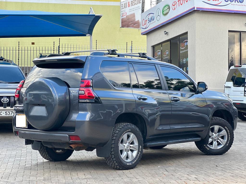 toyota-land-cruiser-prado-2018-1289