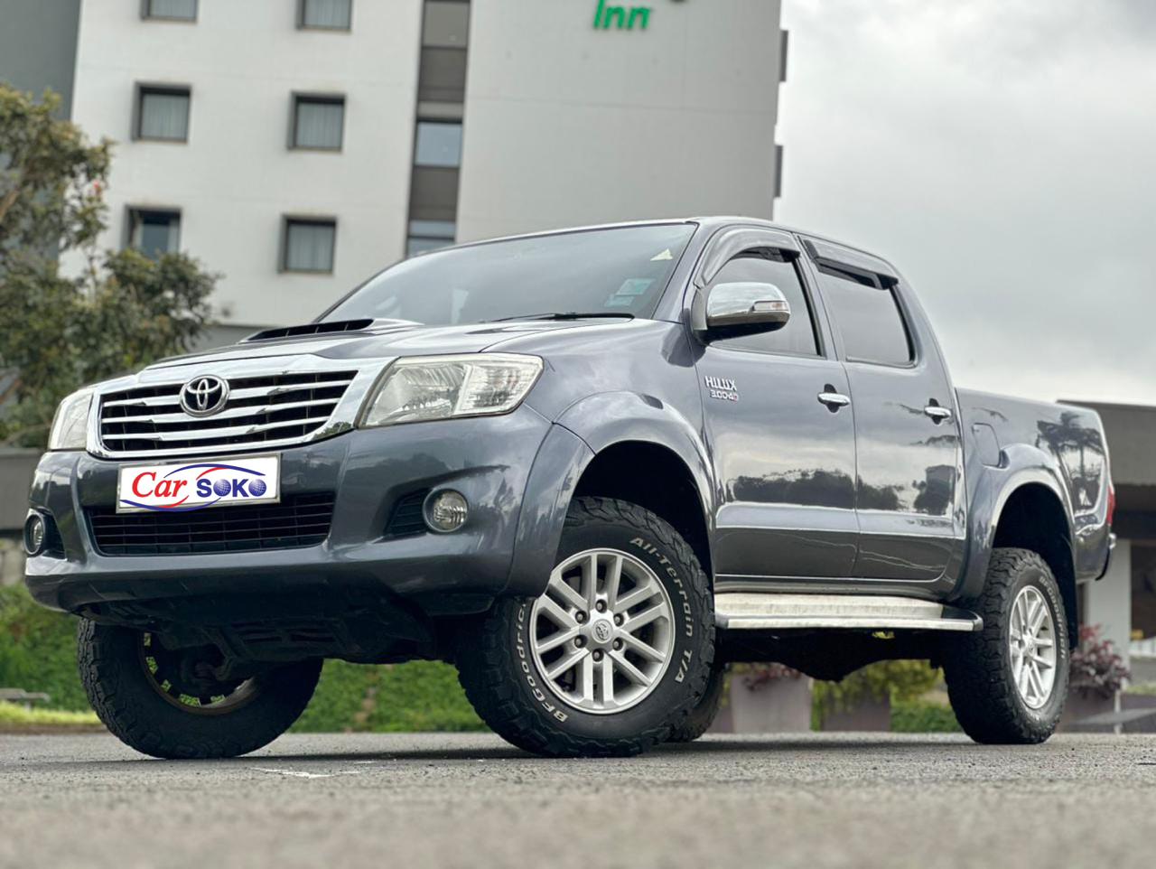 toyota-hilux-2013-1306
