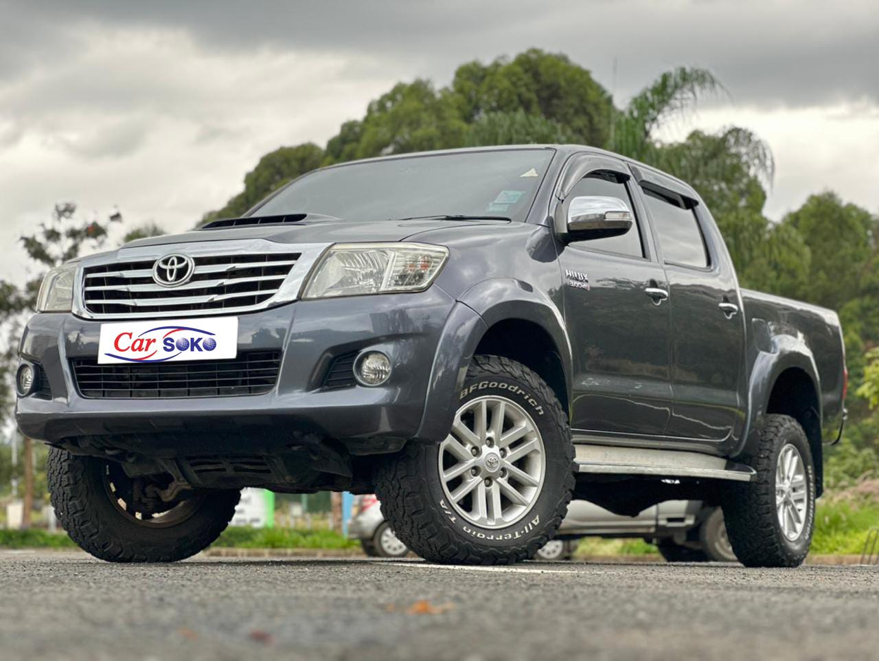 toyota-hilux-2013-1306