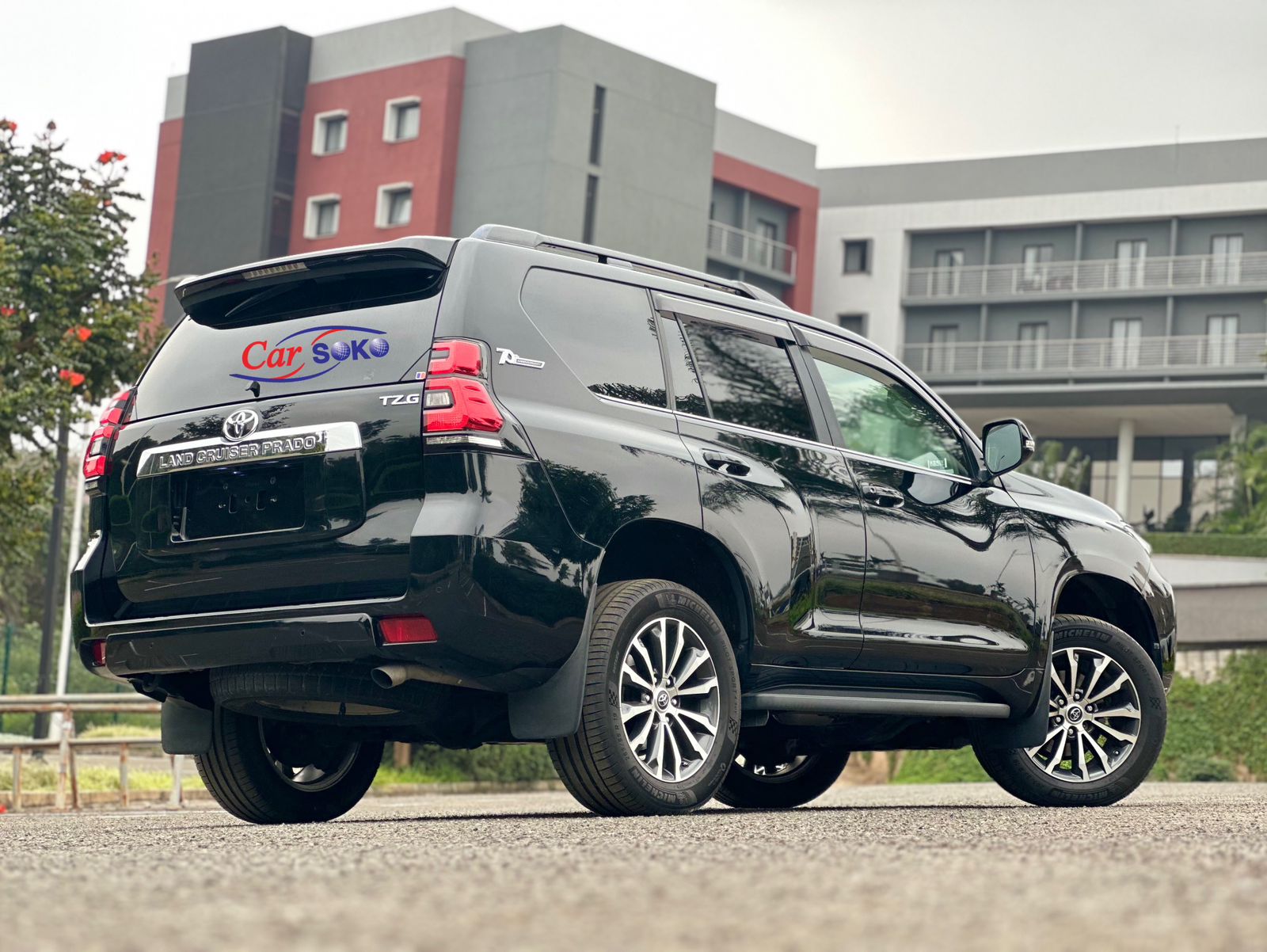 toyota-land-cruiser-prado-2017-1311