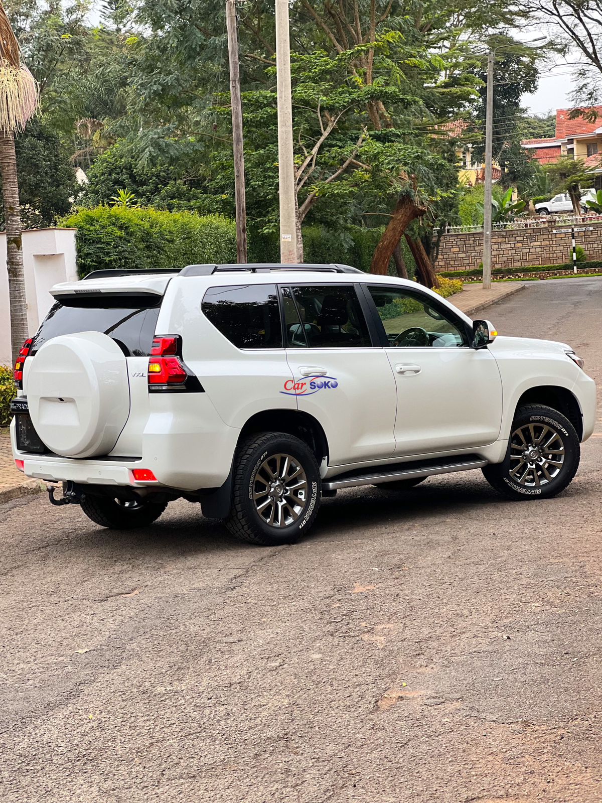 toyota-land-cruiser-prado-2018-1320