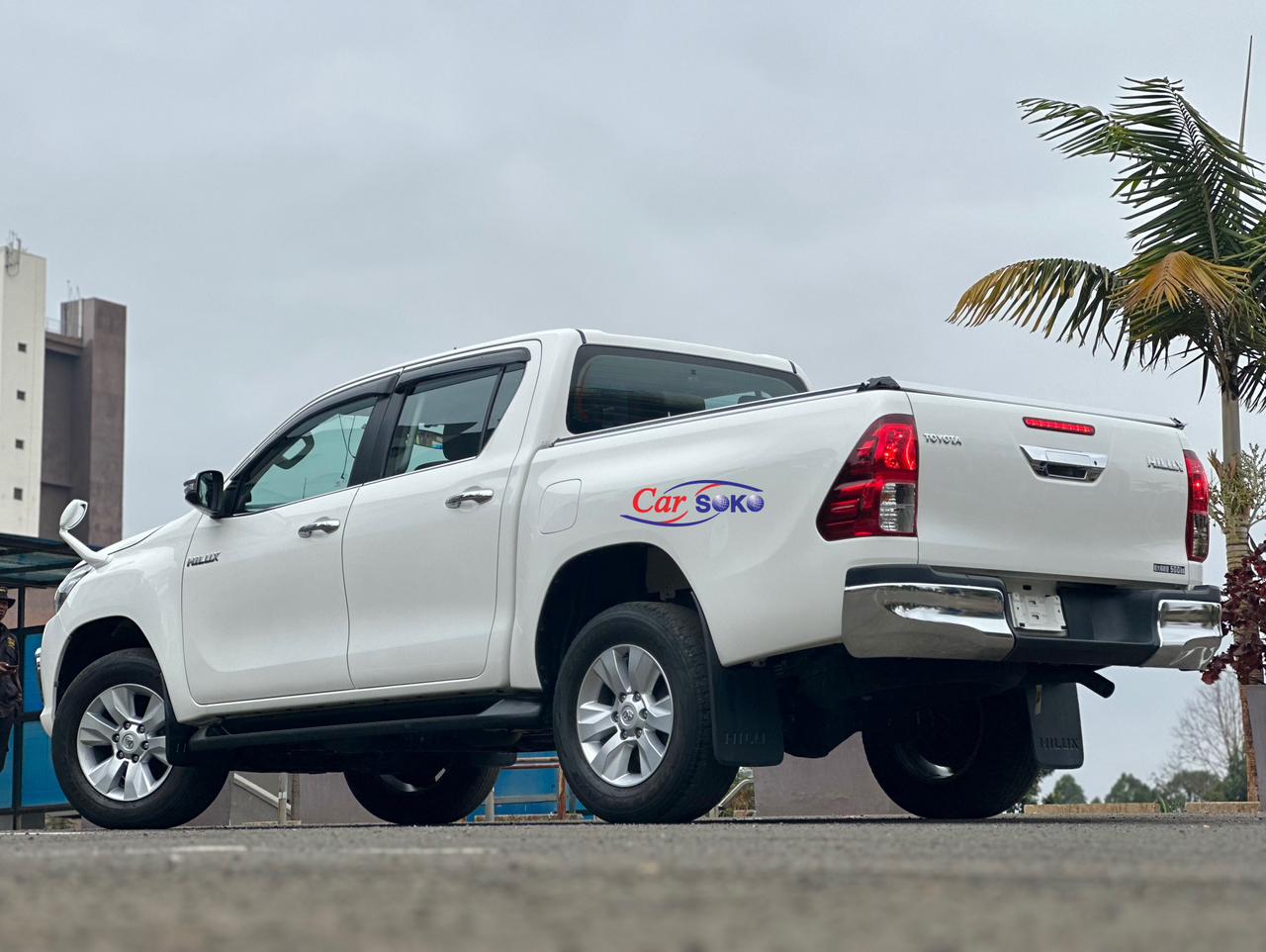 toyota-hilux-2018-1333